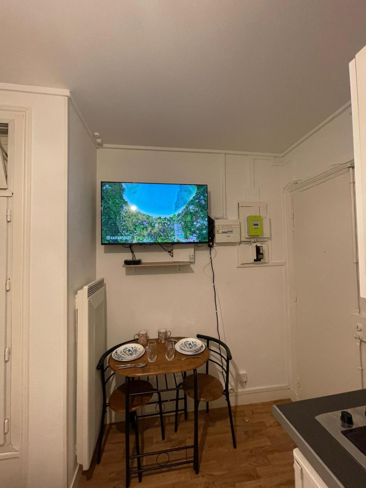 Dame De Fer Apartment Paris Exterior foto