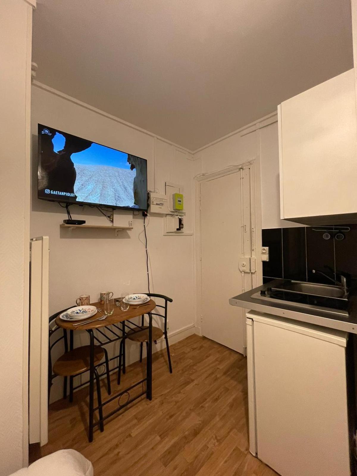 Dame De Fer Apartment Paris Exterior foto