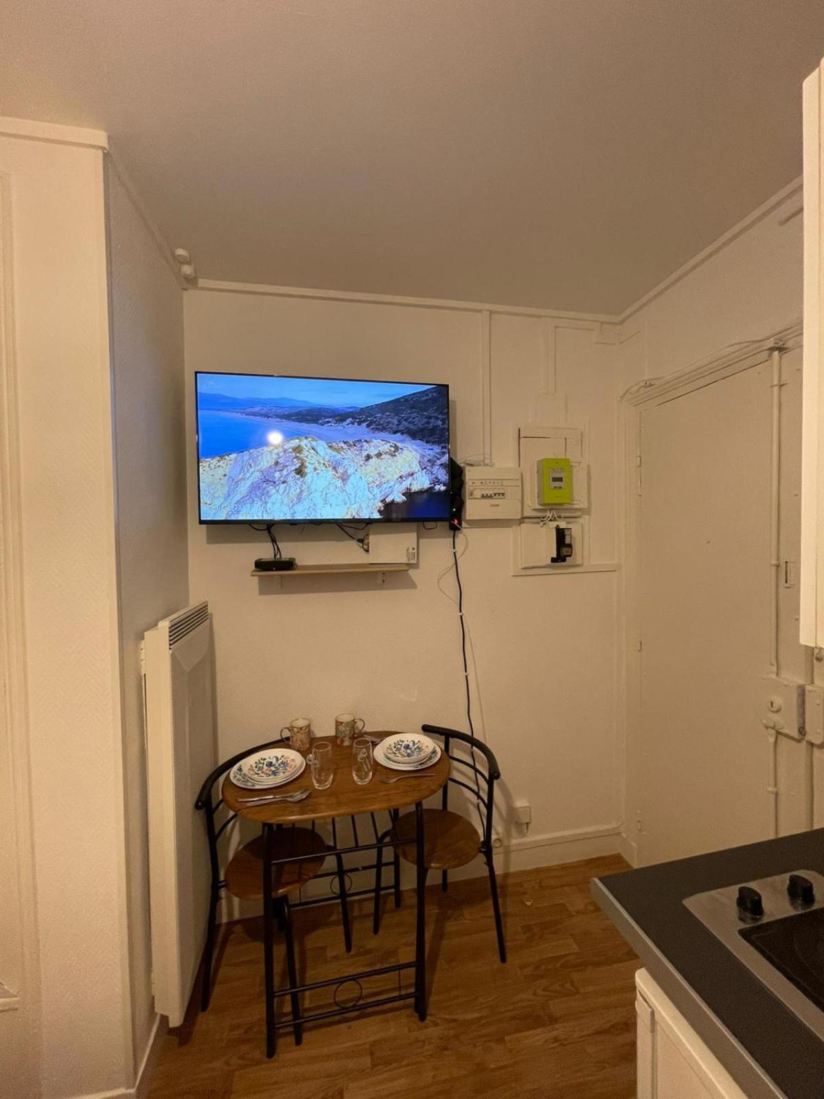 Dame De Fer Apartment Paris Exterior foto